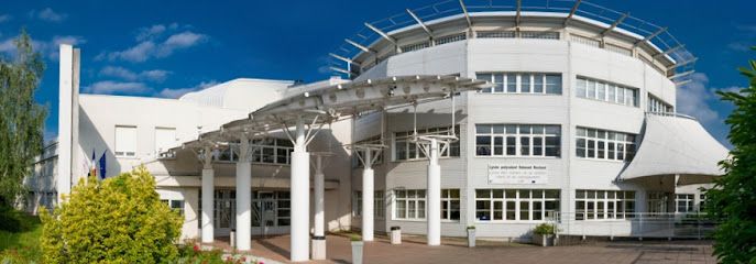 lycee-edmond-rostand.jpg